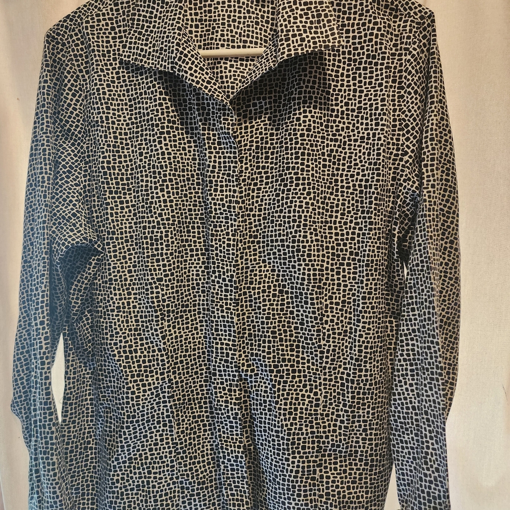 Chico's Black and White Lightweight Shirt Jacket